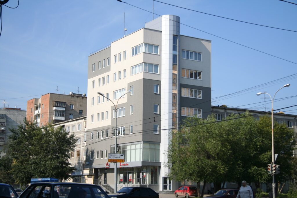 Бизнес-центр по ул. Белореченская – пер. Встречный в Екатеринбурге
